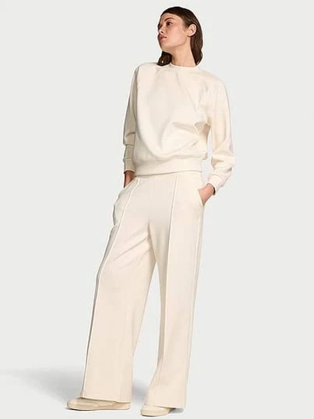 Victoria's Secret Women's Featherweight Knit Lounge Set