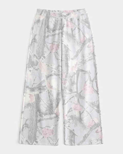 Hollister Feel Good Camo Baggy Sweatpants