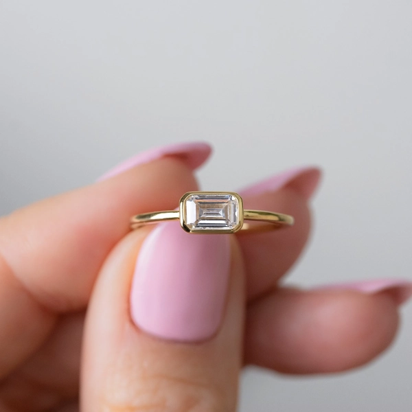 Baguette Ring, Rectangle Ring, Bezel Set Ring, Bezel Set Engagement Ring, Emerald Cut RIng, Gift for Her, Dainty Ring, Minimalist Ring