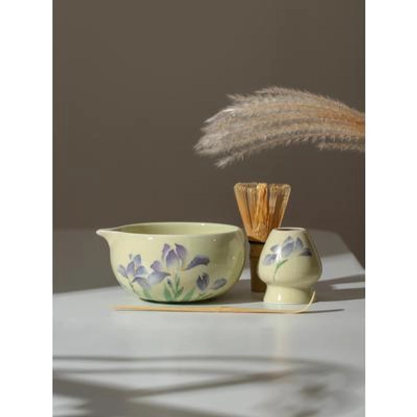 Hand Painted Flower Matcha Bowl - Set with Chasen Holder 