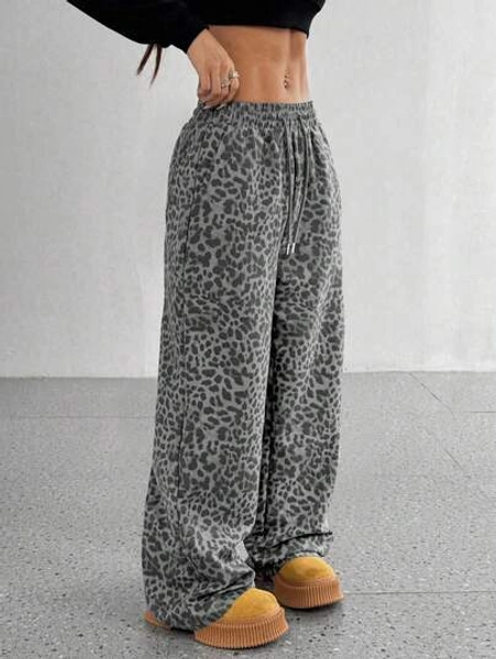 StreetHx Vintage Leopard Print Wide Leg Pants, Loose And Slimming Design, Street Style