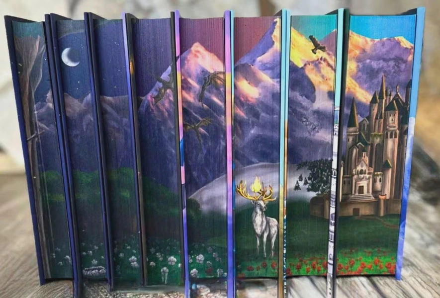 Throne of Glass Series by Sarah J. Maas - Special Edition Box Set