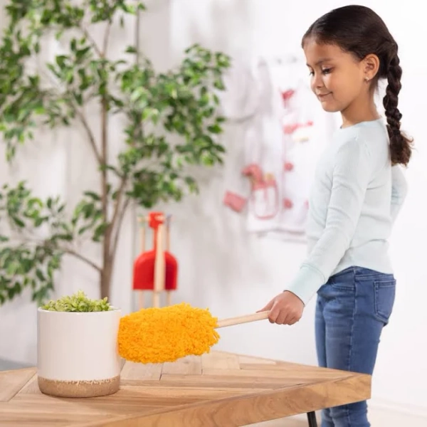 Melissa & Doug Let's Play House! Dust, Sweep & Mop