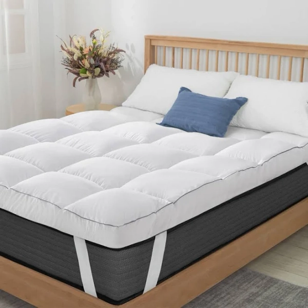 Queen Rose 4'' Down Alternative Mattress Topper