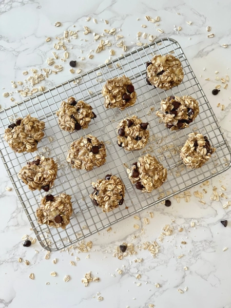 5-Ingredient Banana Oatmeal Chocolate Chip Cookies — My Toddler's Kitchen