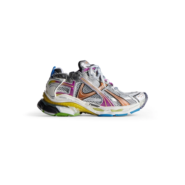 Balenciga Women's Runner Sneaker in Grey