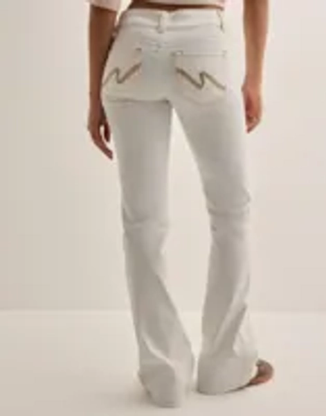 Low Waist Bootcut Stitch Jeans