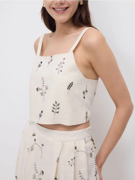 Viscose and linen top