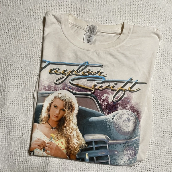 Taylor Swift XL Rare Debut Era T-Shirt 2006-2007