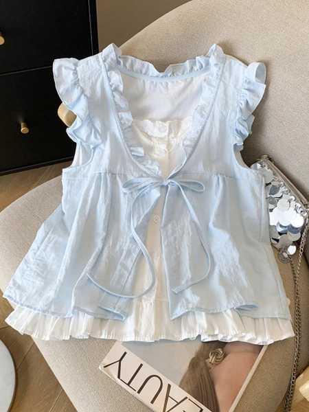 sleeveless blouse