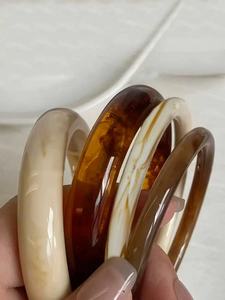 Vintage Resin Amber Acrylic Bangles Set, High-Quality Bracelets, Fashion Multifunctional Jewelry for Women, Daily Wear Accessories, 4 Pieces