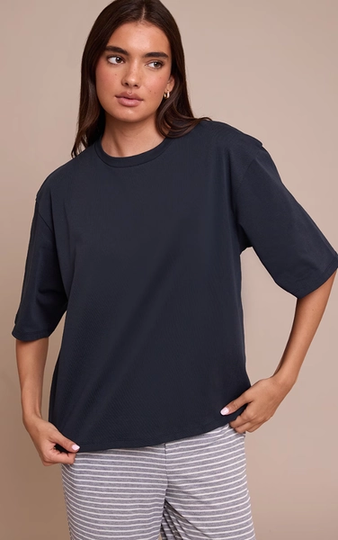 Navy Oversized Boxy T Shirt | Tops | PrettyLittleThing USA