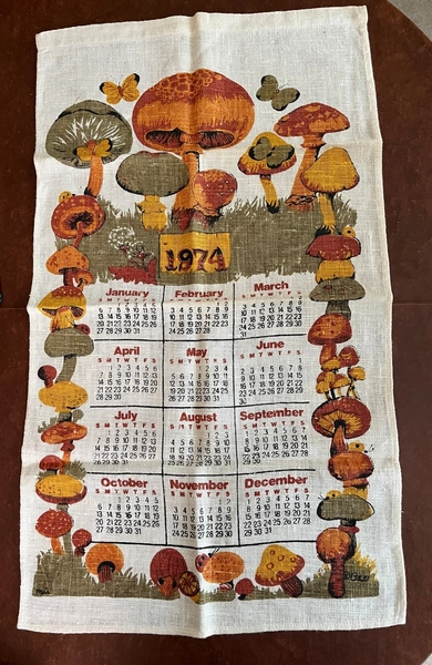1974 Mushrooms Calendar Pure Linen Kitchen Tea Towel Unused Vintage Orange Green