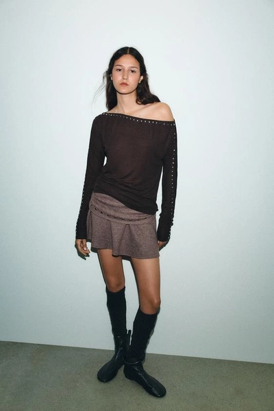 BATWING SLEEVE T-SHIRT WITH STUDS