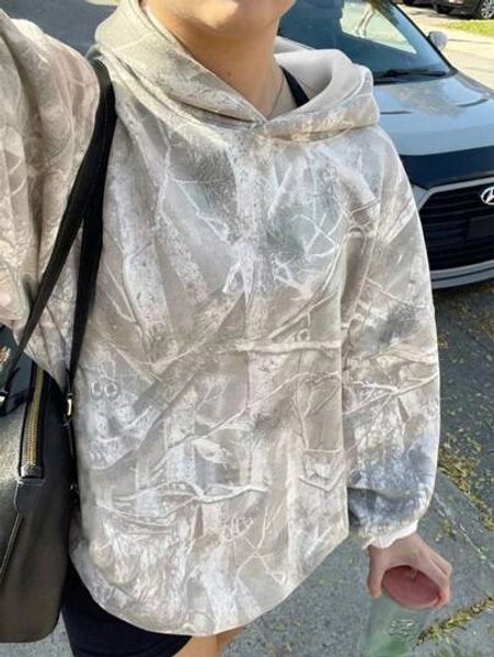 SHEIN Tween Girls Back To School Bestseller Leaf Print Hoodie Sweatshirt, New Loose Comfortable Casual Fashion Versatile Streetwear,In Fall/Winter