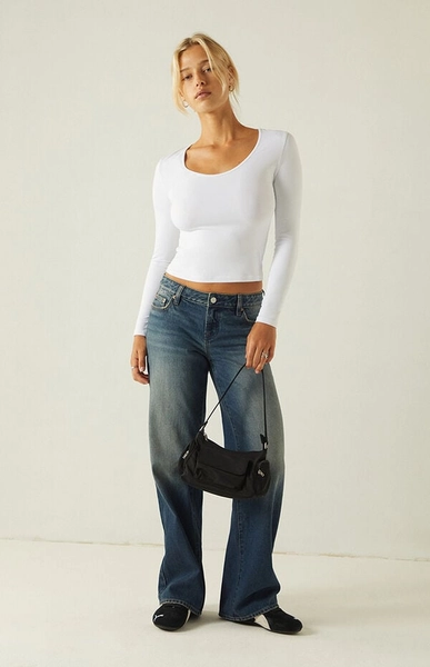Demi Scoop Neck Long Sleeve Top