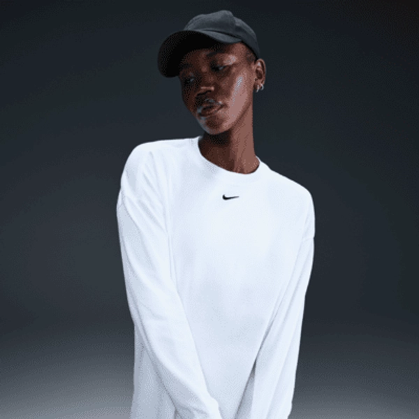 Nike Sportswear Essential Women's Oversized Long-Sleeve T-Shirt