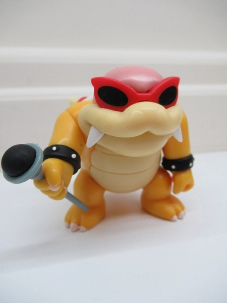 Jakks Pacific 2.5" Roy Koopa Figure 2021 RARE VHTF Koopalings COMPLETE W/ WAND