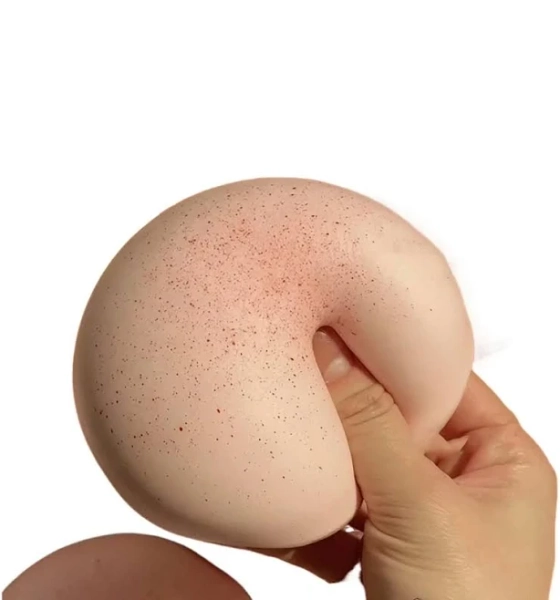 Strawberry Moist Slow Rising Bread Bun Squishy Toys