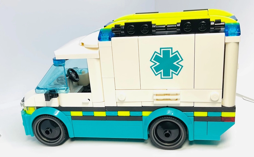 LEGO CITY: Emergency Modular Ambulance from Set 60451