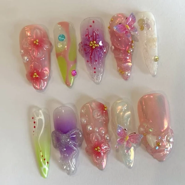 Stunning 3D Floral Butterfly Nail Art Set