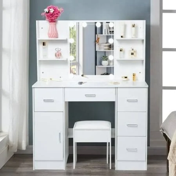Yamissi Makeup Vanity Set