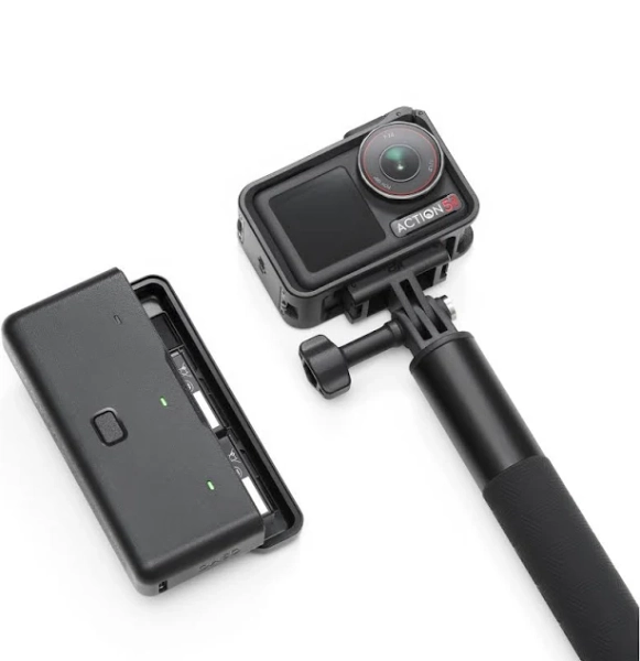 DJI Osmo Action 5 Pro Adventure Combo