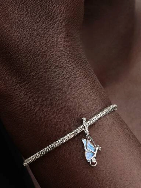 Charm Pendente Farfalla e Chiave "Unlock Tomorrow" | Ciondolo | Argento Sterling 925 | Pandora IT