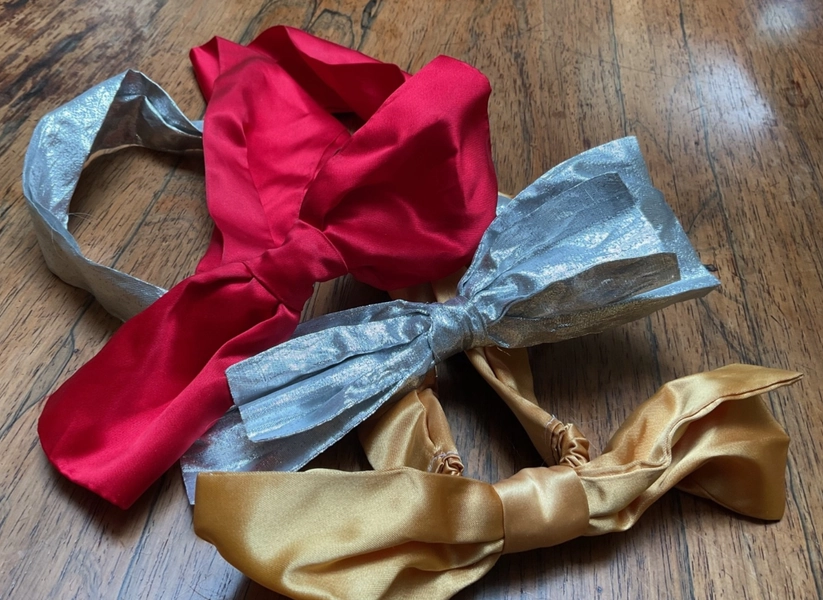 THREE Vintage Hairband Bows, elasticated - 1970s - 1980’s