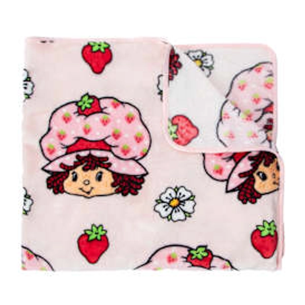 Strawberry Shortcake™ Travel Blanket 40in x 50in