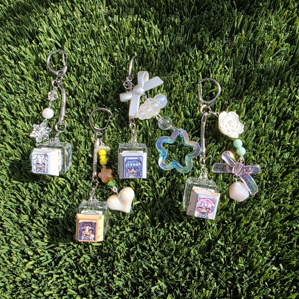 Project Sekai Bloomfes Keycap Keychains