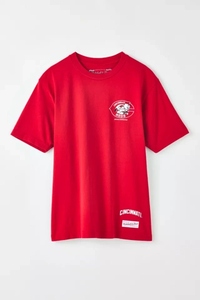 Mitchell & Ness MLB Vintage Team Logo Graphic Tee