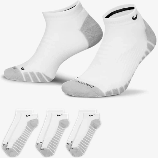 Nike Everyday Max Cushioned Training No-Show Socks