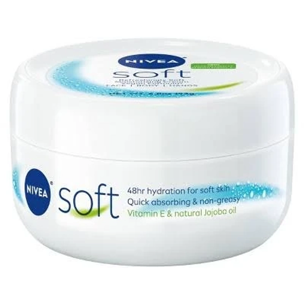 NIVEA Soft Moisturizing