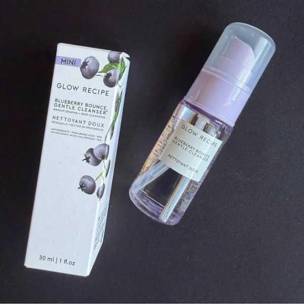 Glow Recipe Blueberry Bounce Mini Cleanser