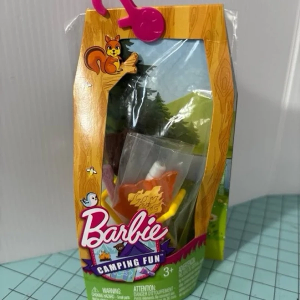 Mattel Barbie Camping Fun Campfire Set Miniature Marshmallow Roasting Sticks New - New Toys & Collectibles