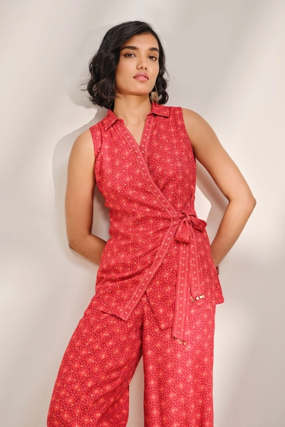 Raahi Red Printed Set