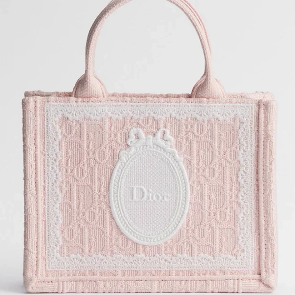 Dior Women's Dioramour Medium Dior Book Tote