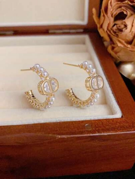 1pc Luxury CD Pearl Hoop Earrings For Women, Minimalist Design, Versatile