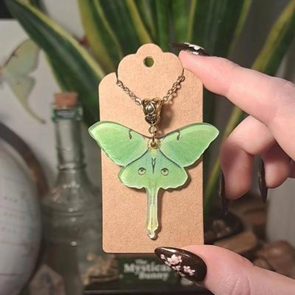 50mm Green Luna Moth Necklace, 18 Inch Silver or Gold Stainless Steel. Whimsical witchy fairy whimsigoth cottagecore fairycore fantasy elven