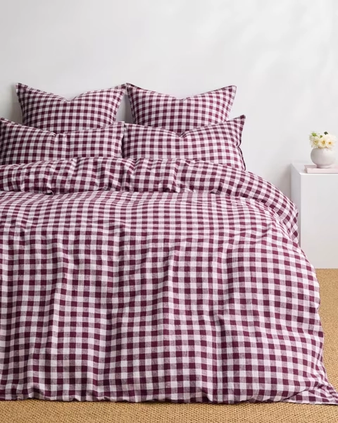 Target Darby Gingham Linen/cotton Quilt Cover Set
 - King Bed
 - Purple