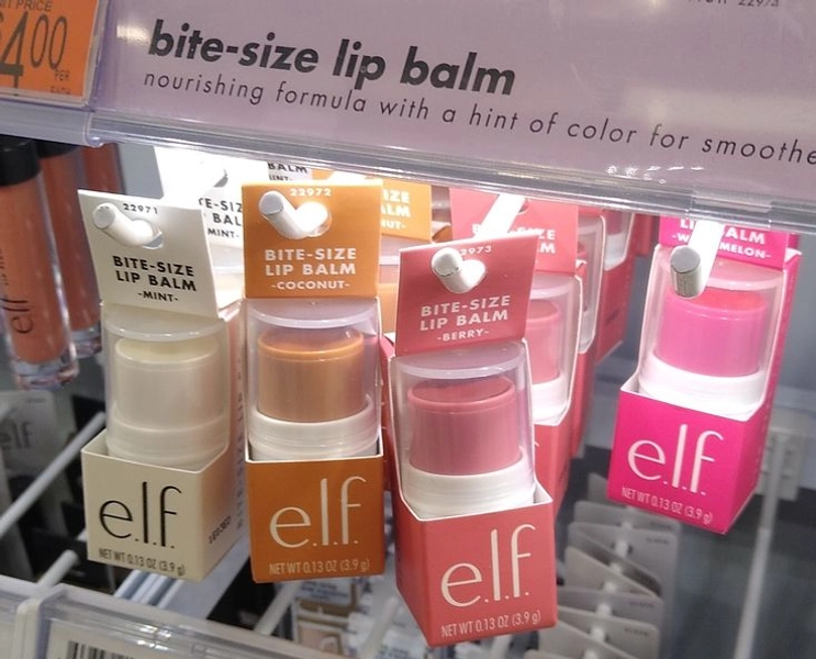 Pin by Becky Bills on DIY pip in 2025 | Sephora skin care, Makeup to buy, Skin care kit