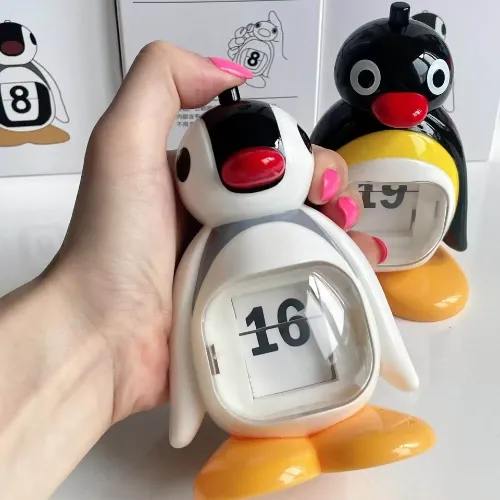 【Home Goods】Pingu Penguin Perpetual Calendar Entrance Calend — DogeGoo