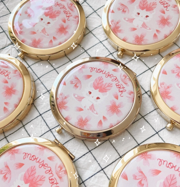 Sakura Mousemoth Compact Mirror