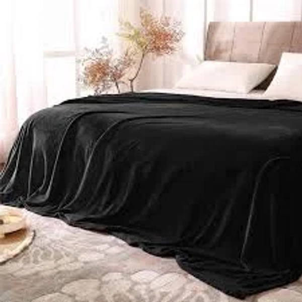 BEDELITE Fleece Blanket Throw Blankets for Couch & Bed Plush Cozy Fuzzy Blanket