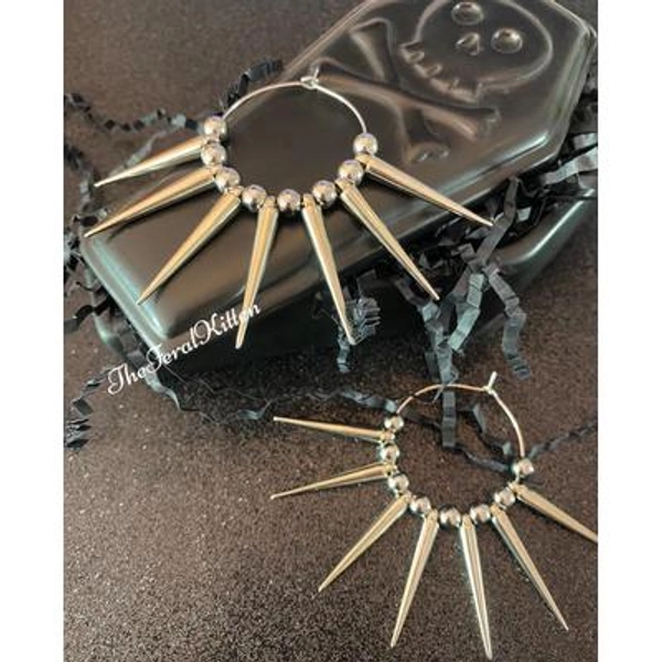 Spike Hoop Earrings in Large 