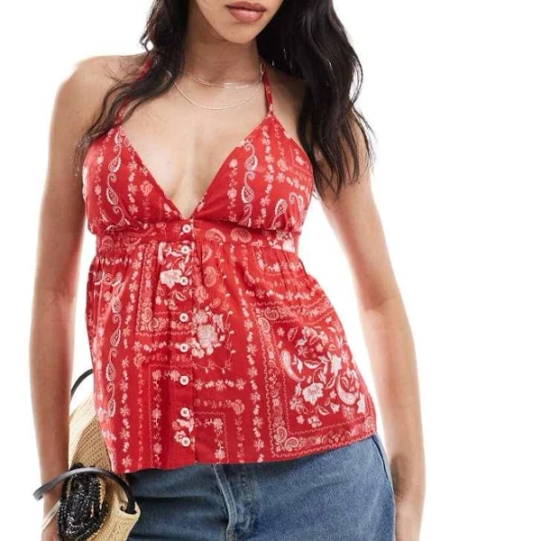 Hollister Halterneck Open Back Sleeveless Top