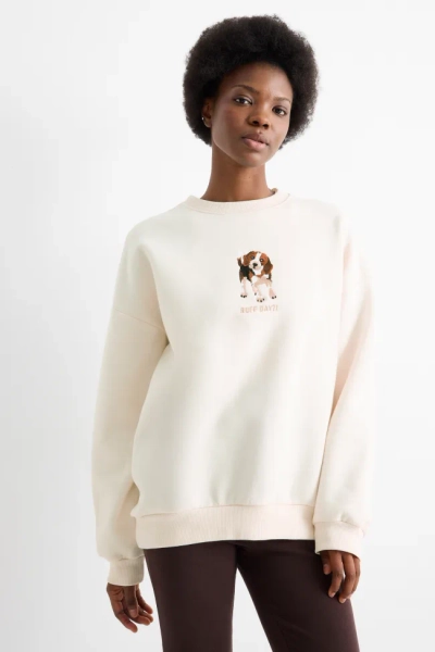 Oversized sweatshirt