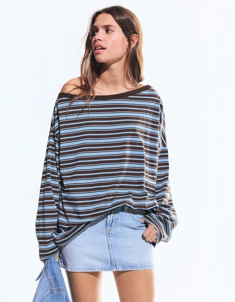 Langarmshirt mit asymmetrischem Kragen und Print