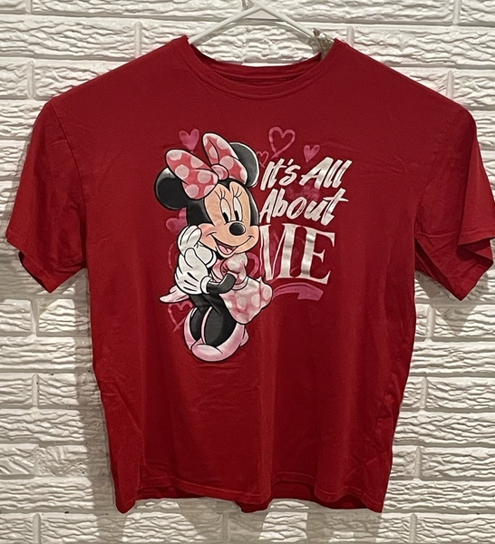 Disney Women's Short Sleeve Minnie Mouse T-shirt Red Size XL "It's All About Me"